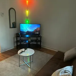 https://3-1-2-4-pers-max-apartment-quebec-city.hotelsquebeccity.net